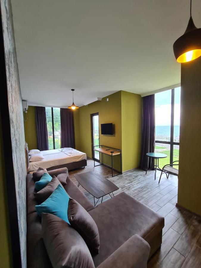 Casa Del Mar Hotel Kvariati Luaran gambar