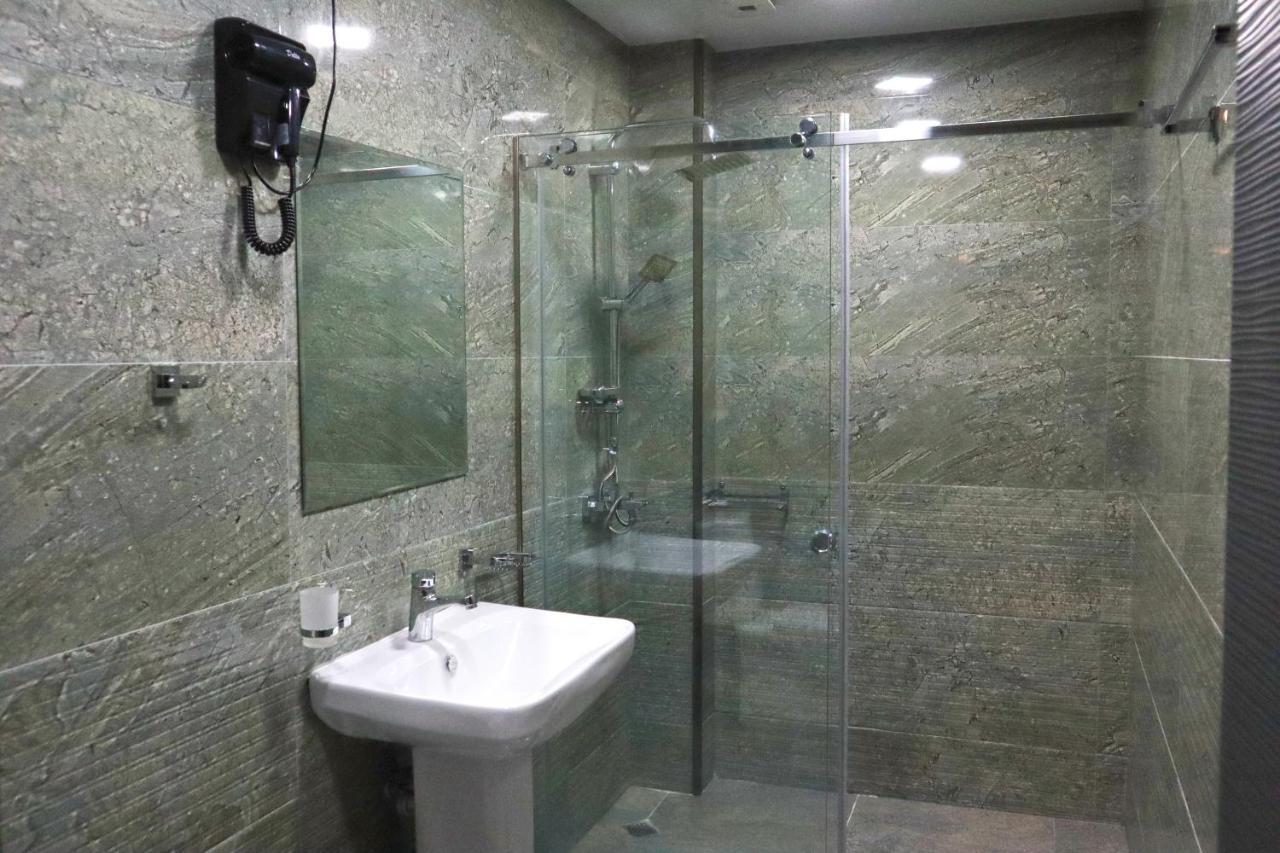 Casa Del Mar Hotel Kvariati Luaran gambar